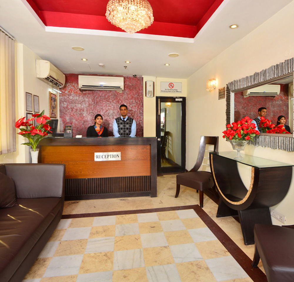 Hotel Shanti Palace West Nowe Delhi Zewnętrze zdjęcie