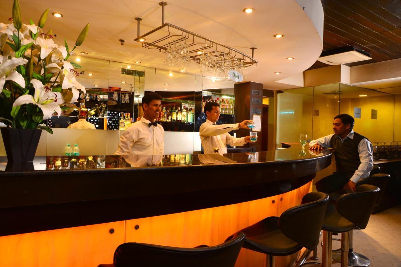 Hotel Shanti Palace West Nowe Delhi Zewnętrze zdjęcie